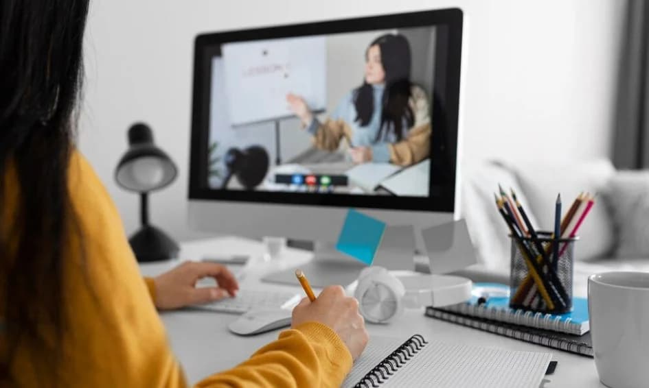 The Rapid Growth of Online Degree Programs: A Gateway to Global Education