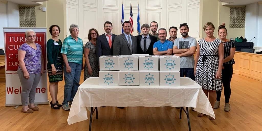 Food Donations with Mayor Benjamin G. Blake