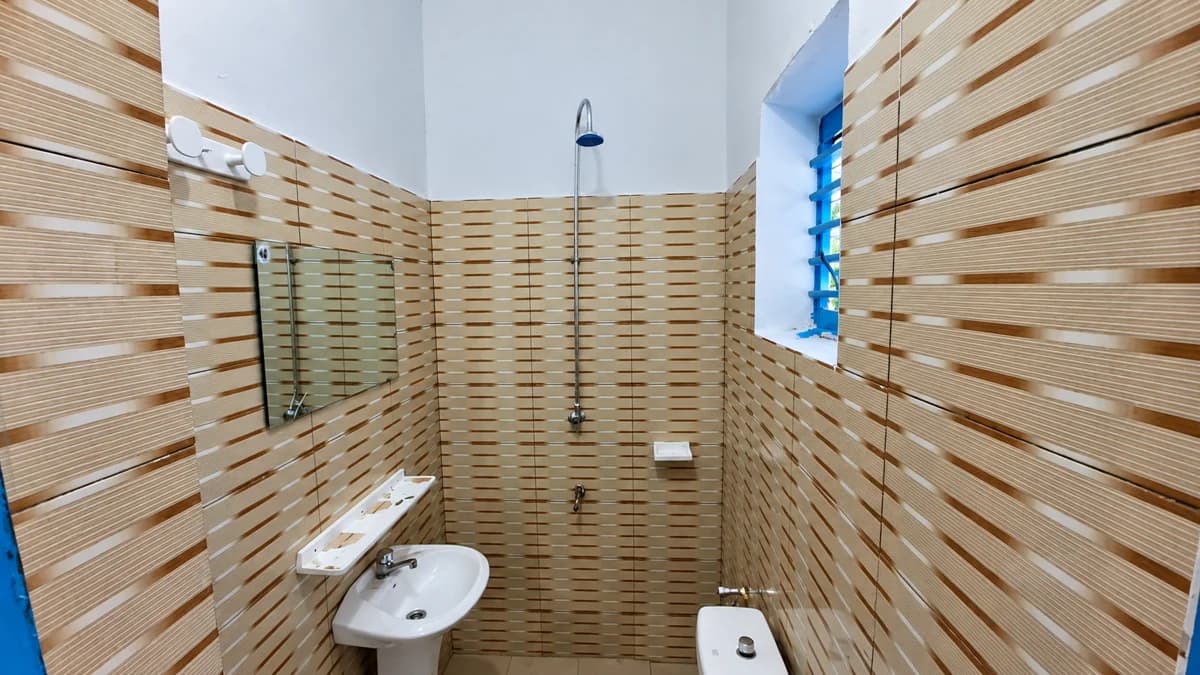 Bathroom in the medical centre