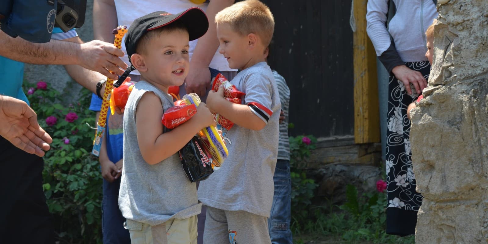 Bring Comfort and Hope to Refugee Children this Eid Al-Fitr