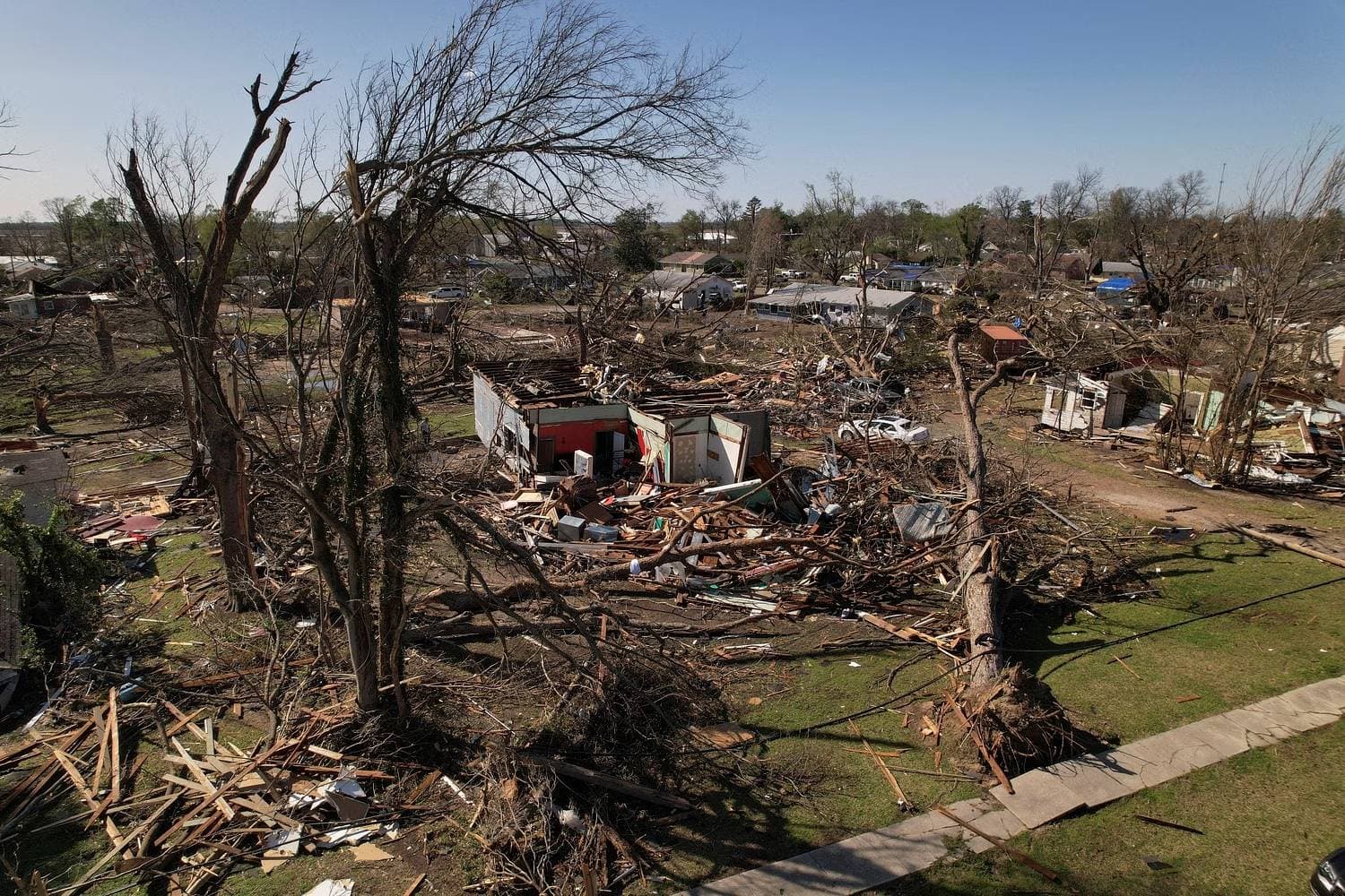 The People of Missisippi are in urgent need of Help