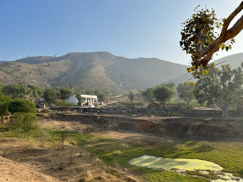Jhirandiya Johad Reconstruction for Clean Water