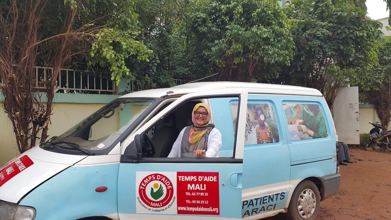 Join Dr.Umut Duygu Uzunels mission to perform 200 FREE cataract surgeries Africa