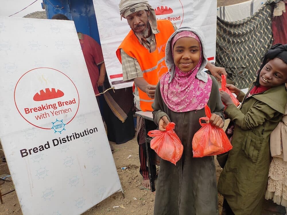 Breaking Bread With Families In Yemen