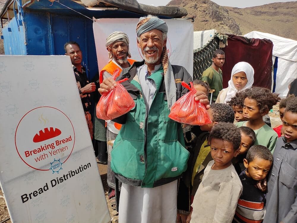 Breaking Bread With Families In Yemen