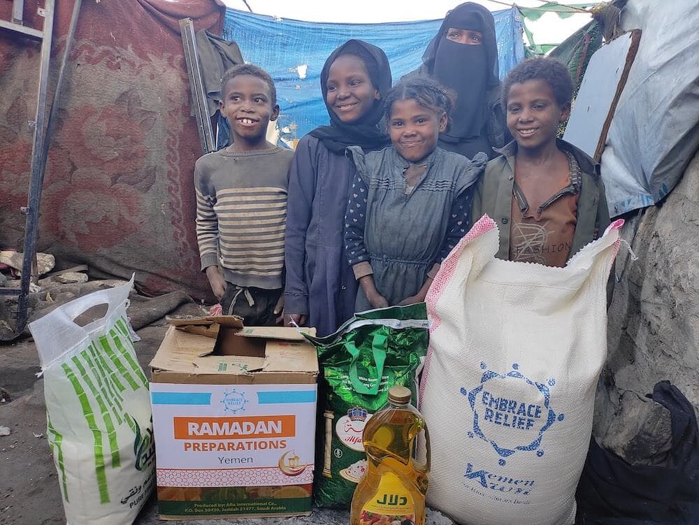 Yemen Bread Distribution