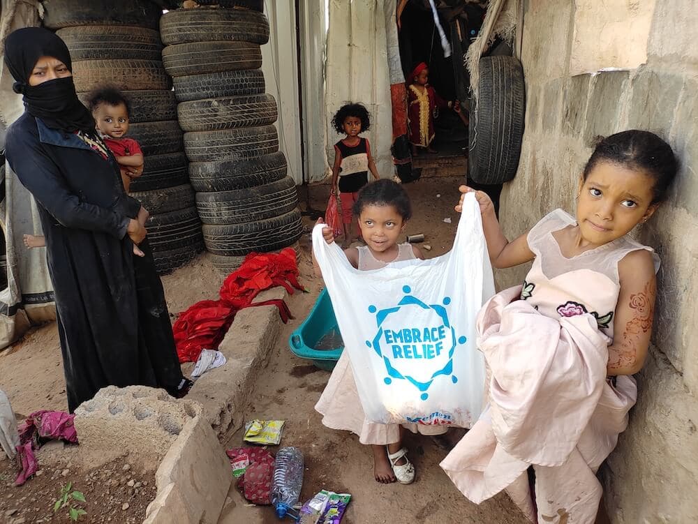 Yemen Bread Distribution