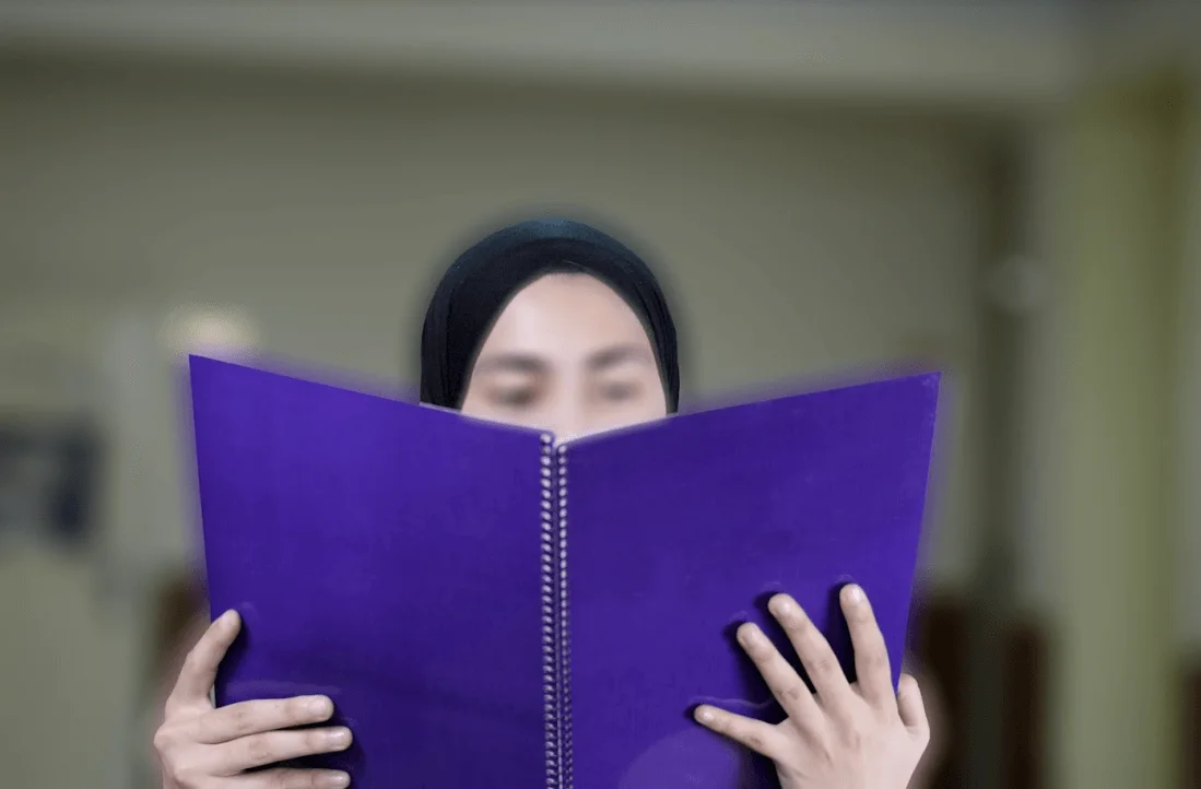 Afghan girls participating in online education through the L.E.A.R.N. program