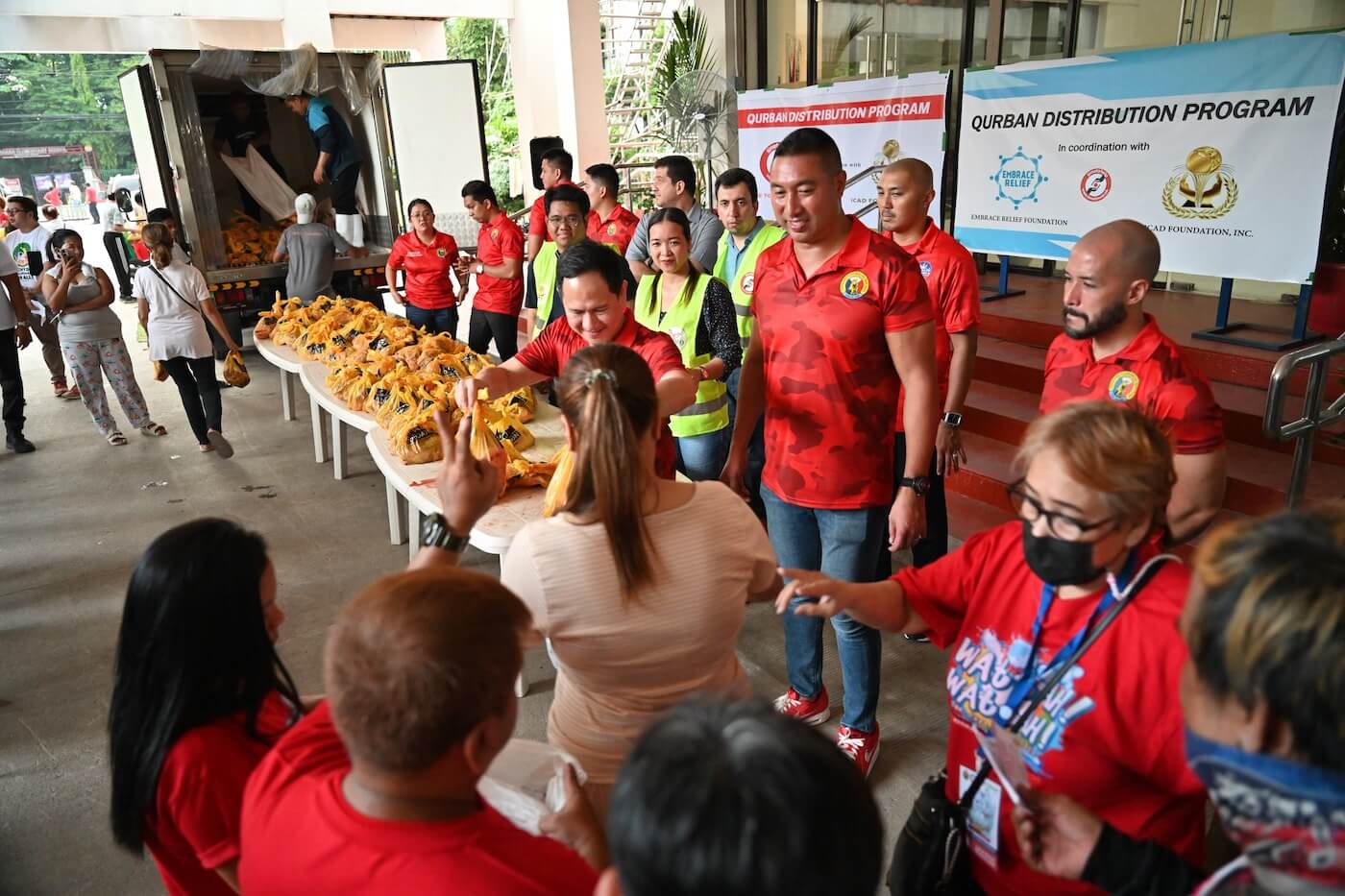 Distribution of meat packages during Qurbani 2023